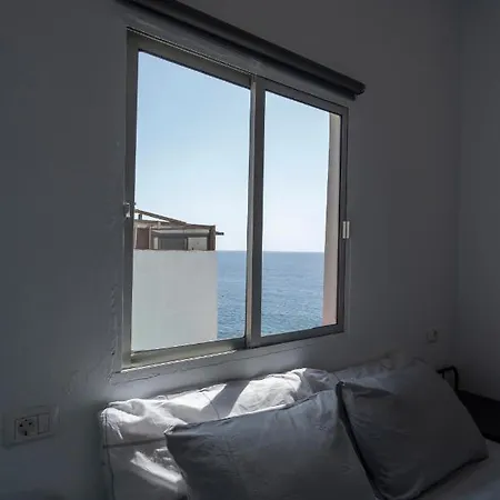 Spacious House With Huge Terrace Facing The Sea