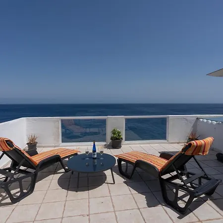 Holiday home Spacious House With Huge Terrace Facing The Sea