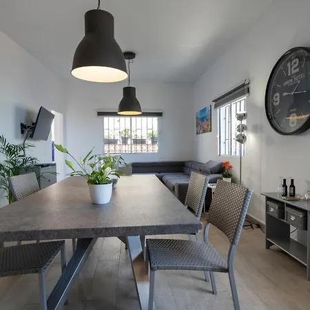 Holiday home Spacious House With Huge Terrace Facing The Sea *